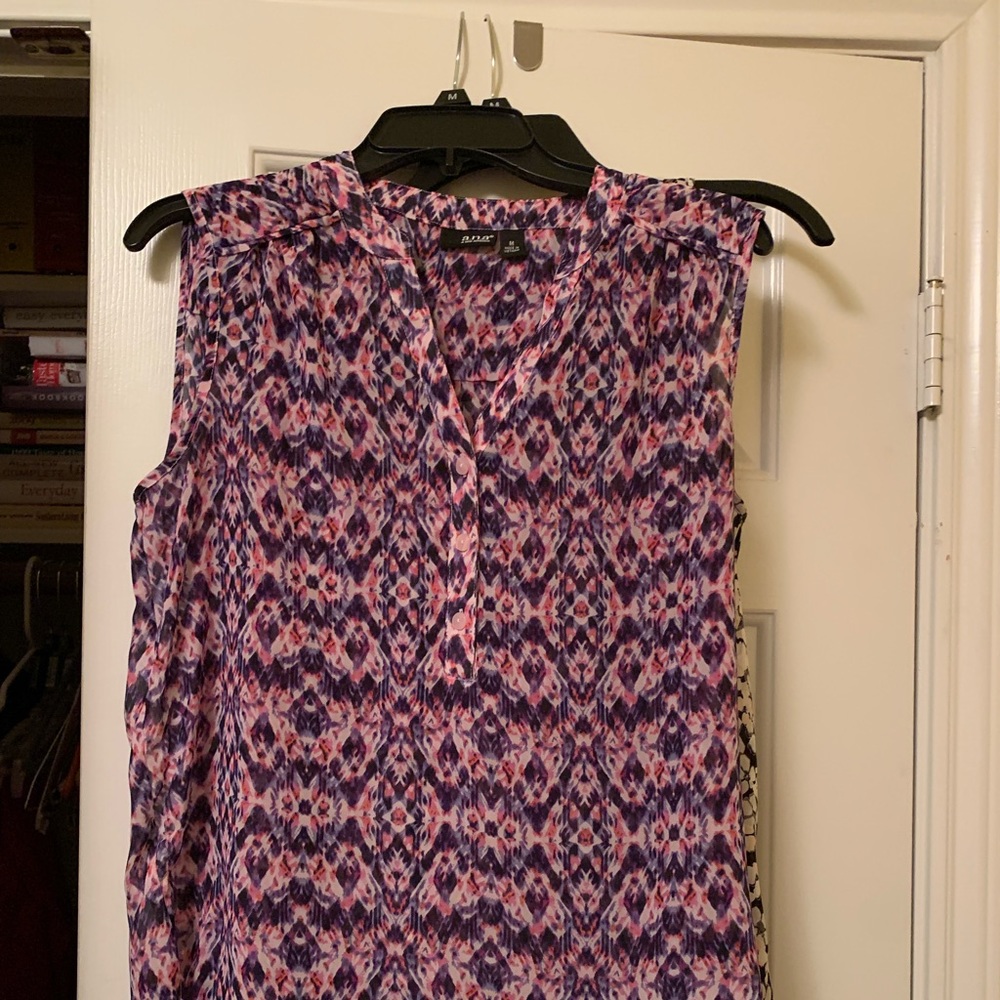 Printed sleeveless blouse Anna